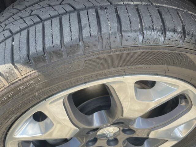 Джип Compass 2020 у Львові на Automoto.ua Червоний Джип Compass, об'ємом двигуна 2.4 л та пробігом 120 тис. км за 15900 $, фото 7 на Automoto.ua