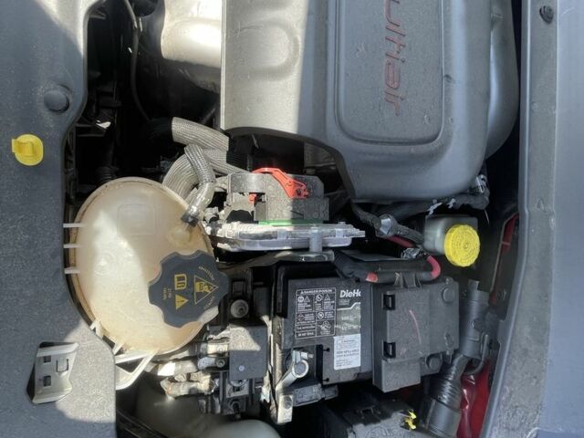 Джип Compass 2020 у Львові на Automoto.ua Червоний Джип Compass, об'ємом двигуна 2.4 л та пробігом 120 тис. км за 15900 $, фото 13 на Automoto.ua