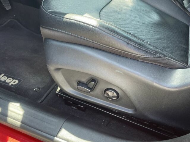 Джип Compass 2020 у Львові на Automoto.ua Червоний Джип Compass, об'ємом двигуна 2.4 л та пробігом 120 тис. км за 15900 $, фото 11 на Automoto.ua