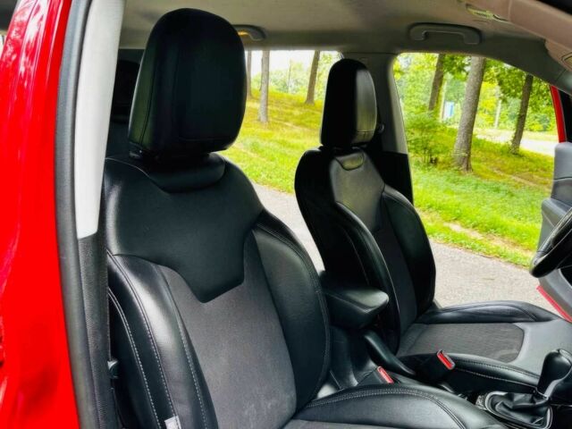 Червоний Джип Compass, об'ємом двигуна 2.4 л та пробігом 32 тис. км за 12500 $, фото 8 на Automoto.ua