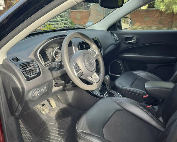 Красный Джип Компас, объемом двигателя 2.36 л и пробегом 88 тыс. км за 16800 $, фото 6 на Automoto.ua