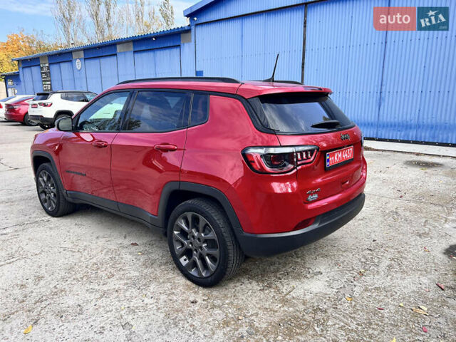 Красный Джип Компас, объемом двигателя 2.36 л и пробегом 57 тыс. км за 17500 $, фото 4 на Automoto.ua