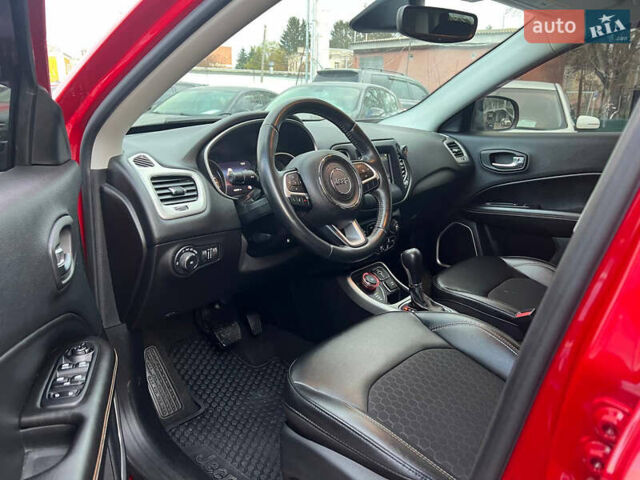 Червоний Джип Compass, об'ємом двигуна 2.4 л та пробігом 122 тис. км за 15900 $, фото 11 на Automoto.ua