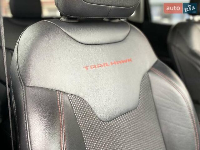 Красный Джип Компас, объемом двигателя 2.36 л и пробегом 120 тыс. км за 16800 $, фото 14 на Automoto.ua