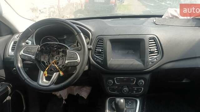 Красный Джип Компас, объемом двигателя 2.4 л и пробегом 78 тыс. км за 8999 $, фото 3 на Automoto.ua
