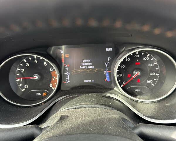 Красный Джип Компас, объемом двигателя 2.4 л и пробегом 78 тыс. км за 11600 $, фото 13 на Automoto.ua