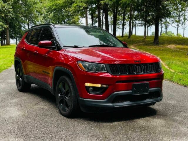 Червоний Джип Compass, об'ємом двигуна 2.4 л та пробігом 32 тис. км за 12500 $, фото 2 на Automoto.ua