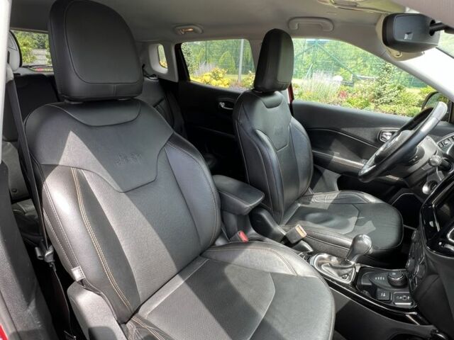 Джип Compass 2020 у Львові на Automoto.ua Червоний Джип Compass, об'ємом двигуна 2.4 л та пробігом 120 тис. км за 15900 $, фото 19 на Automoto.ua