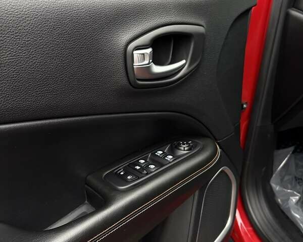 Червоний Джип Compass, об'ємом двигуна 2.36 л та пробігом 122 тис. км за 15200 $, фото 12 на Automoto.ua