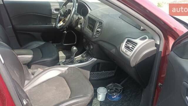 Красный Джип Компас, объемом двигателя 2.4 л и пробегом 78 тыс. км за 8999 $, фото 4 на Automoto.ua