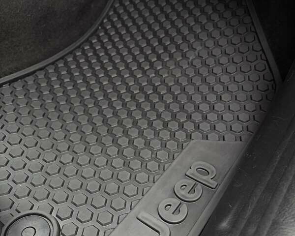 Червоний Джип Compass, об'ємом двигуна 2.36 л та пробігом 122 тис. км за 15200 $, фото 19 на Automoto.ua