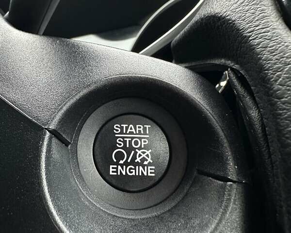 Красный Джип Компас, объемом двигателя 2.4 л и пробегом 62 тыс. км за 18900 $, фото 48 на Automoto.ua