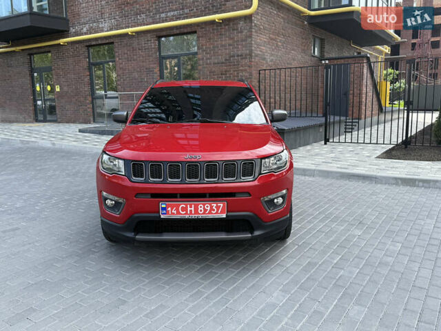 Джип Компас 2021 в Полтаве на Automoto.ua Красный Джип Компас, объемом двигателя 2.36 л и пробегом 100 тыс. км за 17200 $, фото 10 на Automoto.ua