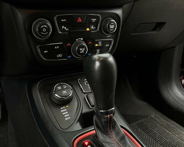 Красный Джип Компас, объемом двигателя 2.36 л и пробегом 198 тыс. км за 14900 $, фото 16 на Automoto.ua