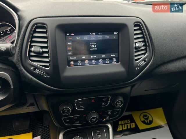 Червоний Джип Compass, об'ємом двигуна 2.36 л та пробігом 16 тис. км за 17500 $, фото 15 на Automoto.ua