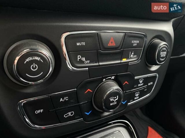 Красный Джип Компас, объемом двигателя 2.36 л и пробегом 129 тыс. км за 15450 $, фото 25 на Automoto.ua