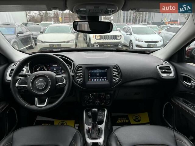 Червоний Джип Compass, об'ємом двигуна 2.36 л та пробігом 16 тис. км за 17500 $, фото 10 на Automoto.ua