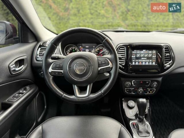 Красный Джип Компас, объемом двигателя 2.36 л и пробегом 100 тыс. км за 18500 $, фото 8 на Automoto.ua