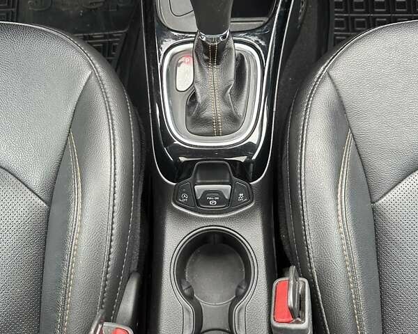 Красный Джип Компас, объемом двигателя 2.4 л и пробегом 62 тыс. км за 18900 $, фото 35 на Automoto.ua