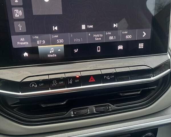 Червоний Джип Compass, об'ємом двигуна 2.36 л та пробігом 82 тис. км за 19900 $, фото 17 на Automoto.ua