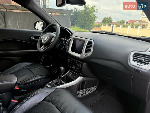 Джип Компас 2021 в Полтаве на Automoto.ua Красный Джип Компас, объемом двигателя 2.36 л и пробегом 100 тыс. км за 17200 $, фото 26 на Automoto.ua
