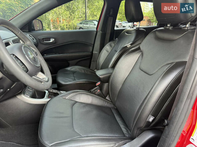 Джип Компас 2021 в Полтаве на Automoto.ua Красный Джип Компас, объемом двигателя 2.36 л и пробегом 100 тыс. км за 17200 $, фото 38 на Automoto.ua