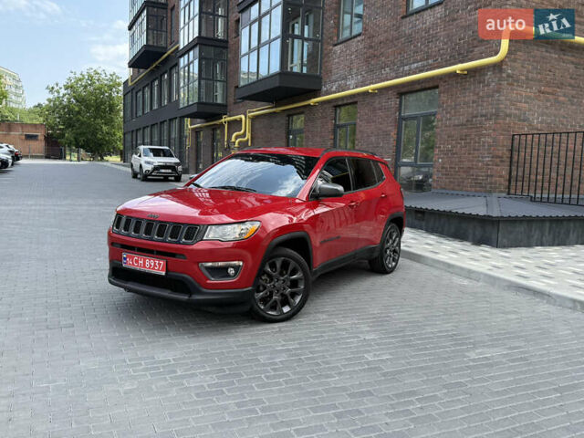 Красный Джип Компас, объемом двигателя 2.36 л и пробегом 100 тыс. км за 17200 $, фото 1 на Automoto.ua