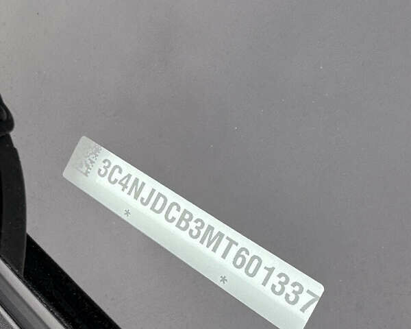 Красный Джип Компас, объемом двигателя 2.4 л и пробегом 62 тыс. км за 18900 $, фото 51 на Automoto.ua