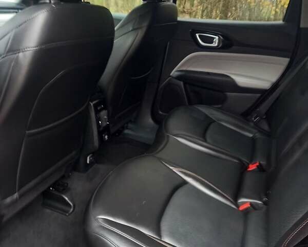 Червоний Джип Compass, об'ємом двигуна 2.36 л та пробігом 82 тис. км за 19900 $, фото 12 на Automoto.ua