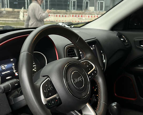 Красный Джип Компас, объемом двигателя 2.36 л и пробегом 198 тыс. км за 14900 $, фото 11 на Automoto.ua