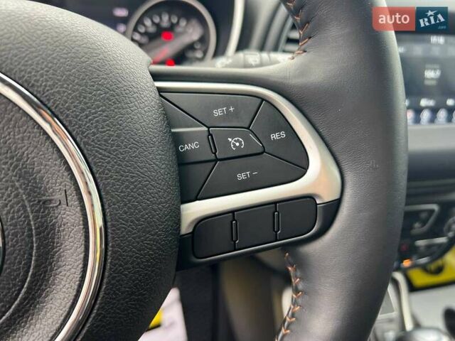 Червоний Джип Compass, об'ємом двигуна 2.36 л та пробігом 16 тис. км за 17500 $, фото 13 на Automoto.ua