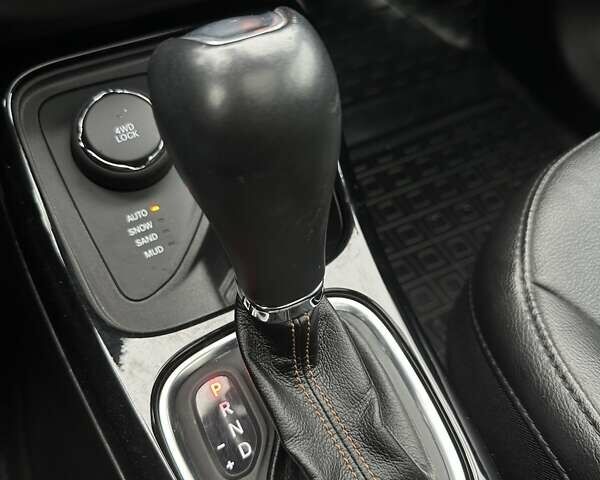 Красный Джип Компас, объемом двигателя 2.4 л и пробегом 62 тыс. км за 20500 $, фото 41 на Automoto.ua