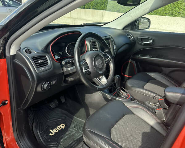 Красный Джип Компас, объемом двигателя 2.4 л и пробегом 123 тыс. км за 15450 $, фото 10 на Automoto.ua