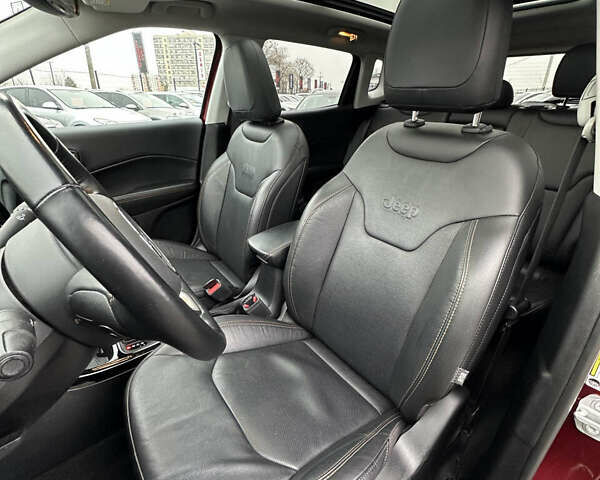 Красный Джип Компас, объемом двигателя 2.4 л и пробегом 62 тыс. км за 18900 $, фото 17 на Automoto.ua