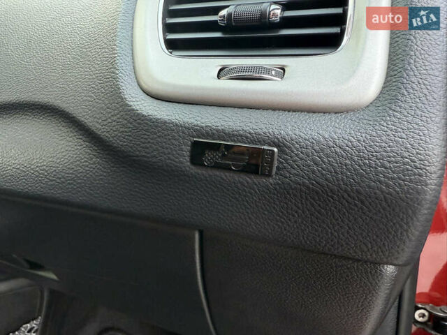 Джип Компас 2021 в Полтаве на Automoto.ua Красный Джип Компас, объемом двигателя 2.36 л и пробегом 100 тыс. км за 17200 $, фото 28 на Automoto.ua