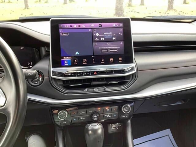 Красный Джип Компас, объемом двигателя 2.4 л и пробегом 15 тыс. км за 12000 $, фото 6 на Automoto.ua