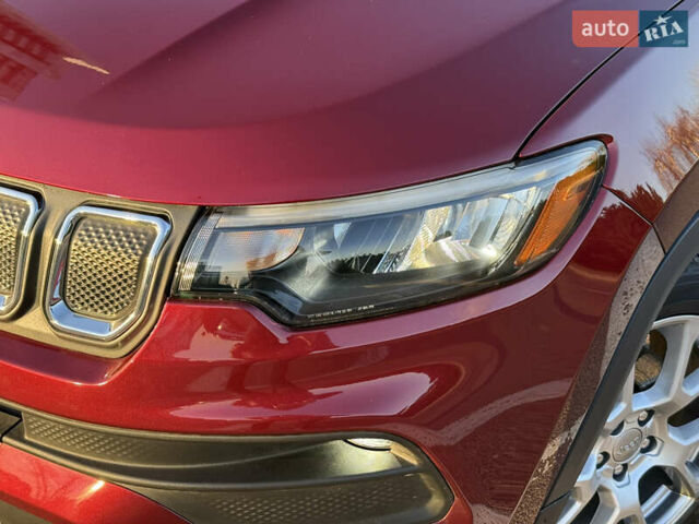 Червоний Джип Compass, об'ємом двигуна 2.4 л та пробігом 41 тис. км за 21000 $, фото 3 на Automoto.ua