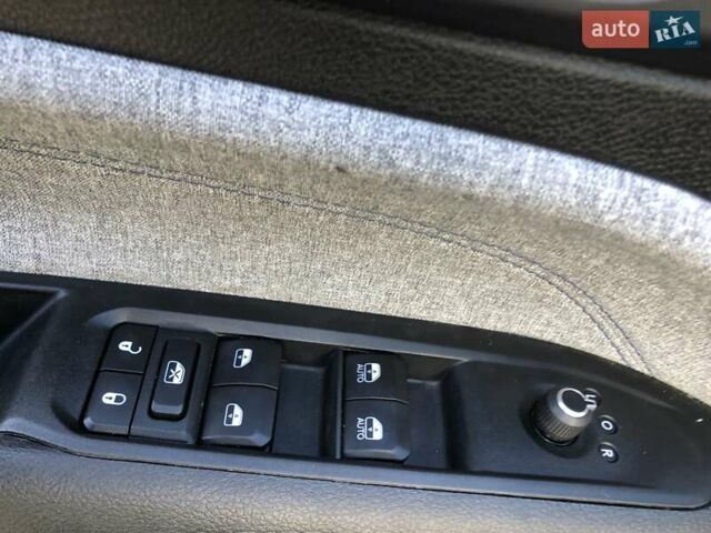 Красный Джип Компас, объемом двигателя 2.36 л и пробегом 48 тыс. км за 18300 $, фото 29 на Automoto.ua