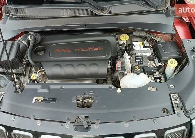 Красный Джип Компас, объемом двигателя 2.4 л и пробегом 91 тыс. км за 15000 $, фото 18 на Automoto.ua