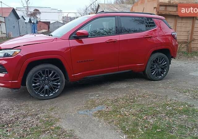 Красный Джип Компас, объемом двигателя 2.4 л и пробегом 91 тыс. км за 15000 $, фото 2 на Automoto.ua