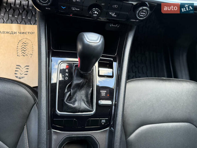 Червоний Джип Compass, об'ємом двигуна 2.36 л та пробігом 76 тис. км за 21500 $, фото 41 на Automoto.ua