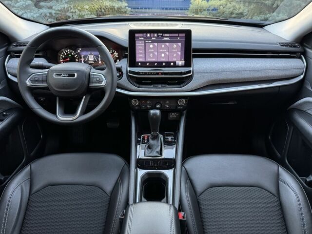 Червоний Джип Compass, об'ємом двигуна 2.4 л та пробігом 141 тис. км за 18300 $, фото 15 на Automoto.ua