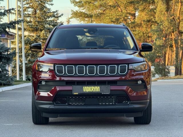 Червоний Джип Compass, об'ємом двигуна 2.4 л та пробігом 141 тис. км за 18300 $, фото 2 на Automoto.ua