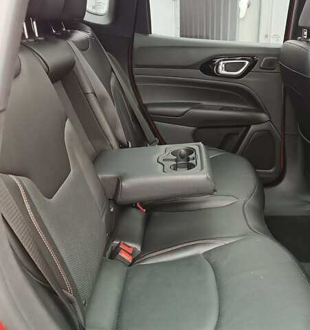 Красный Джип Компас, объемом двигателя 2.4 л и пробегом 91 тыс. км за 15000 $, фото 10 на Automoto.ua