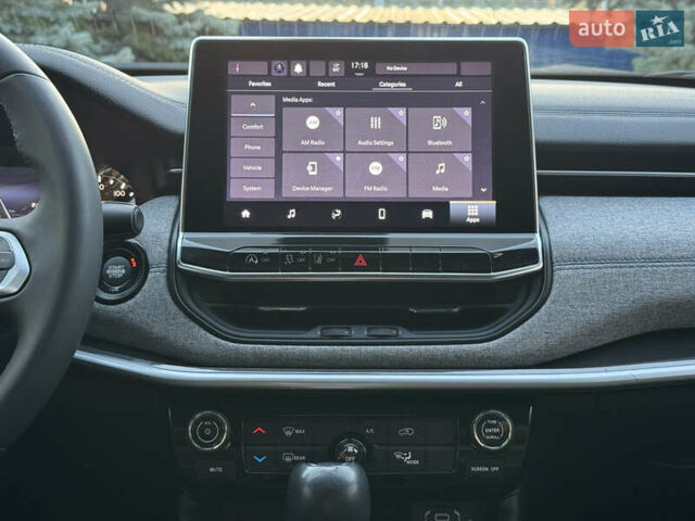 Червоний Джип Compass, об'ємом двигуна 2.4 л та пробігом 141 тис. км за 18300 $, фото 23 на Automoto.ua