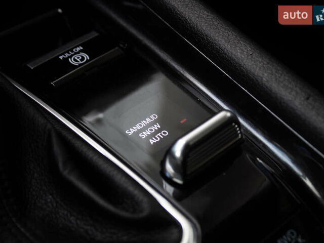 Червоний Джип Compass, об'ємом двигуна 2.36 л та пробігом 117 тис. км за 19800 $, фото 23 на Automoto.ua