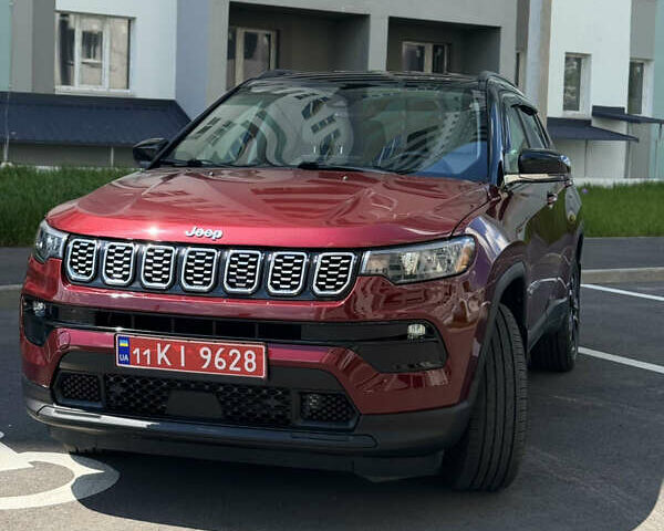Красный Джип Компас, объемом двигателя 2.36 л и пробегом 53 тыс. км за 18300 $, фото 1 на Automoto.ua