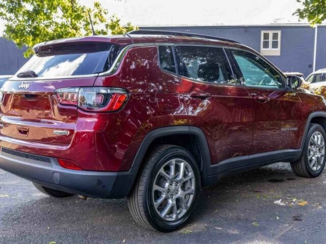 Червоний Джип Compass, об'ємом двигуна 2.4 л та пробігом 41 тис. км за 10400 $, фото 5 на Automoto.ua