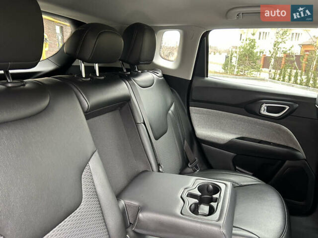 Красный Джип Компас, объемом двигателя 2.36 л и пробегом 131 тыс. км за 18800 $, фото 23 на Automoto.ua