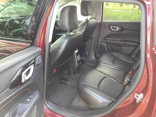 Красный Джип Компас, объемом двигателя 2.4 л и пробегом 15 тыс. км за 12000 $, фото 7 на Automoto.ua